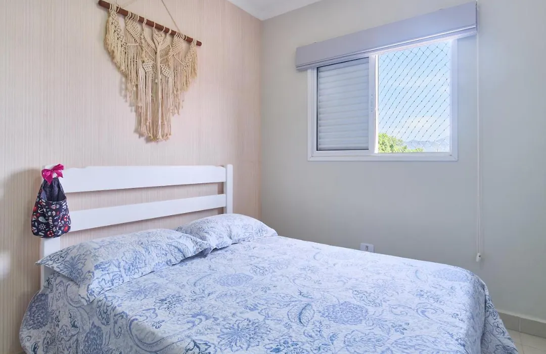 2 Quartos com ar, piscina, sacada Gourmet a 1 km da praia Grande-1
