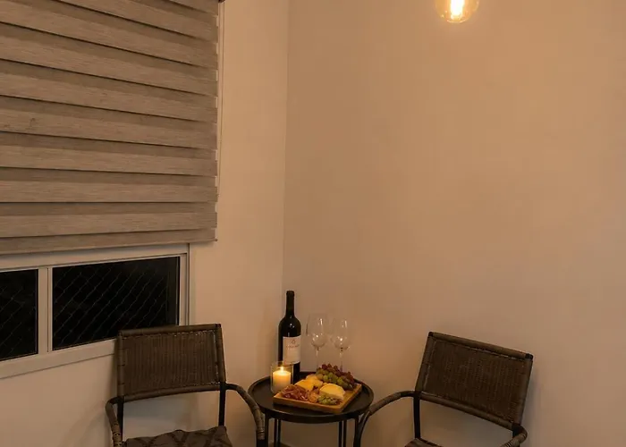 Apartamento em UBATUBA próximo as praias com piscina